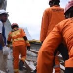 Basarnas konfirmasi 71 korban jiwa dampak gempa NTT dan hampir 60 ribu orang mengungsi./IG @sar_nasional