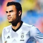 Emil Audero berpotensi kembali membela Juventus, tapi peluangnya bergantung keputusan Mattia Perin./IG @elena_audero