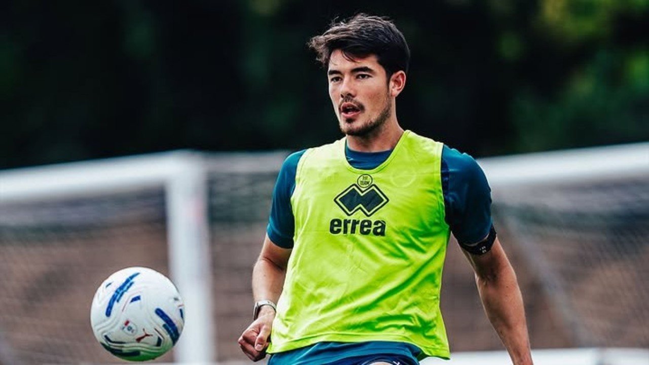Elkan Baggott berpeluang debut bersama Millwall FC di kandang Cambridge United pada R2 Carabao Cup 2026/27 (26/8)./IG @millwallfc