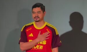 Bambang Pamungkas menjadi salah satu model dalam peluncuran jersei baru Selangor FC bersama Adidas untuk musim 2026/27 di Malaysia./IG @selangorfc