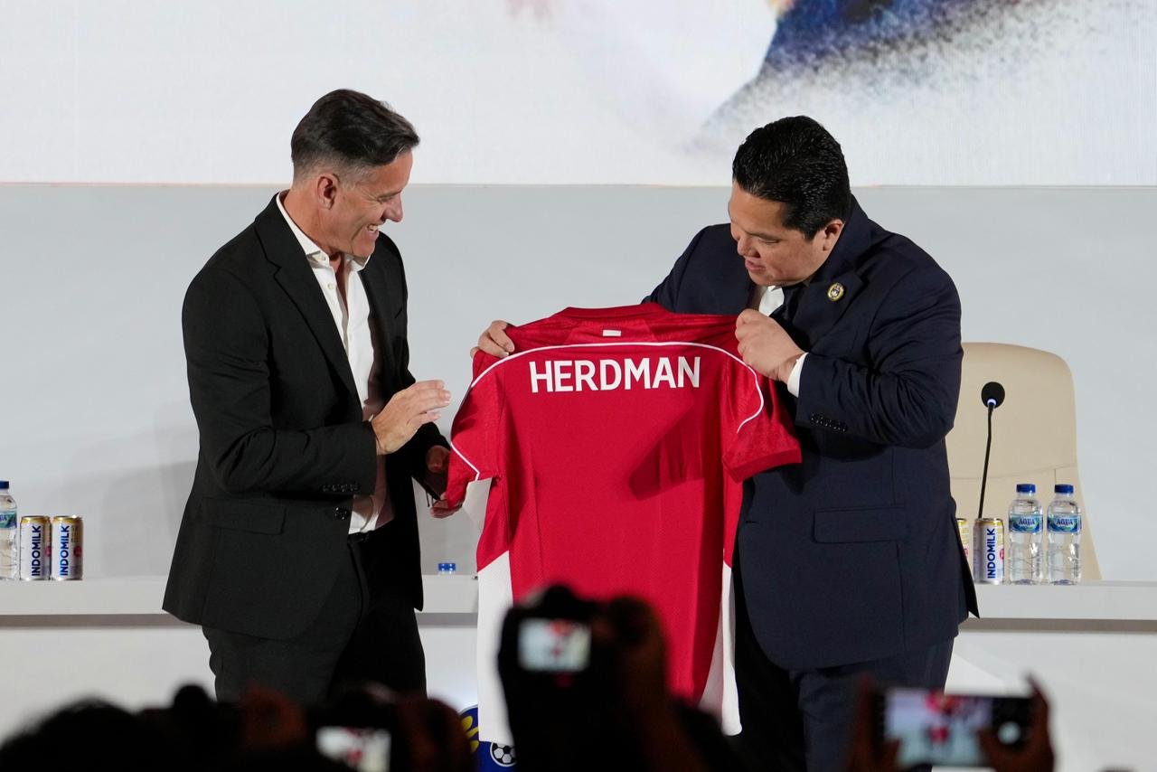 Ketua Umum PSSI Erick Thohir akan mengevaluasi hasil Timnas Indonesia asuhan Pelatih John Herdman di Piala AFF 2026 usai gagal lolos ke semifinal./dok.PSSI
