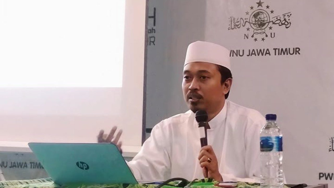 Ma'ruf Khozin, Ketua MUI Jatim Bidang Fatwa yang meminta Gubernur Khofifah Indar Parawansa menetapkan Pergub Larangan Sound Horeg./IG @makruf_khozin