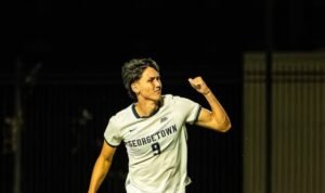 Mitchell Baker saat memperkuat Georgetown Hoyas musim 2026/27 usai debut internasional bersama Timnas Indonesia di Piala AFF 2026./IG @_mitchell.baker