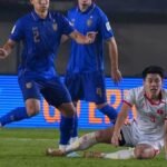 Nguyen Dinh Bac dan Vietnam gagal kawinkan gelar di Asia Tenggara usai kalah dari Thailand di laga kedua Grup B FIFA ASEAN Cup 2026 (29/9) di Bandung./IG @changsuek