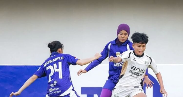 Ayunda Dwi Anggraini dan Persita Women menjadi tim kebobolan terbanyak pada pekan 2 IWL setelah menjadi tim pemenang pertama pada pekan pembuka./IG @dewaunitedwfc