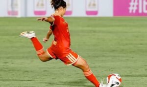 Gol tendangan bebas kaki kiri Saki Nishihara menjadi yang terbaik pekan 1 IWL 2026/27./IG @u.saaakiii2